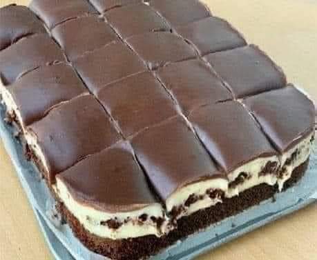 Chocolate wafers with cream Chocolate wafers with cream