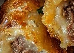 Spicy Garlic Beef Croquettes with Crispy Golden Crust Spicy Garlic Beef Croquettes with Crispy Golden Crust