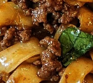 Mongolian Noodles with Ground Beef