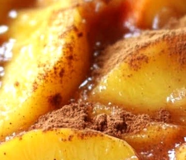 Easy Crockpot Peach Cobbler Recipe