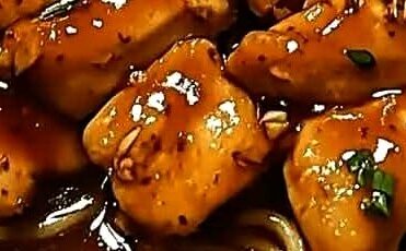 One-Pot Honey Garlic Chicken and Noodles Recipe