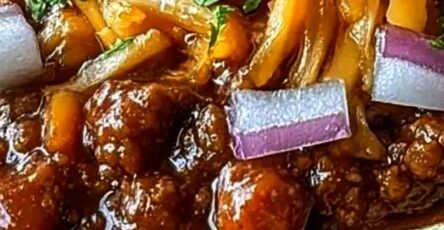 Slow Cooker Hot Dog Chili Recipe