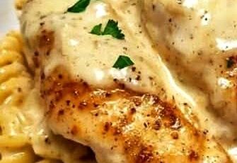 Creamy Garlic Butter Chicken Rotini with Parmesan Cheese