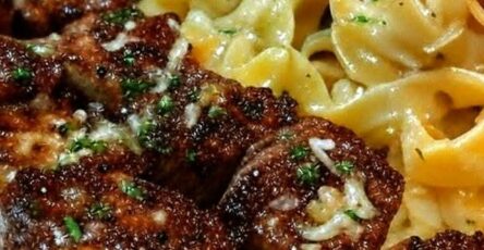 Cheesy Garlic Steak Bites Over Creamy Linguine Pasta
