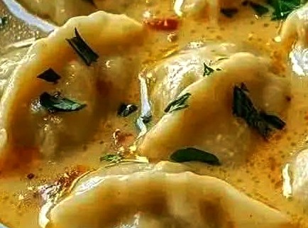 Vibrant Coconut Curry Dumpling Soup