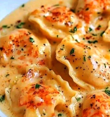 Creamy Lobster Stuffed Pasta Shells Recipe