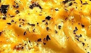 Classic Cheesy Scalloped Potatoes Recipe