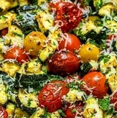 Garlicky Parmesan Zucchini Bake