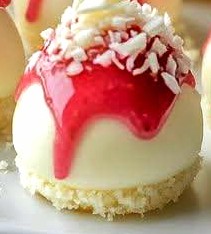 White Chocolate Strawberry Cheesecake Bites