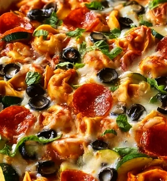 Cheesy Tortellini Pizza Casserole with Pepperoni & Veggies