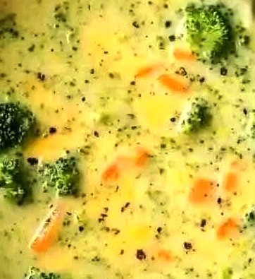 Healthy Broccoli Cheddar Soup