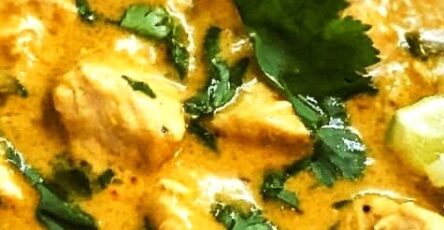 Slow Cooker Coconut Lime Chicken Curry