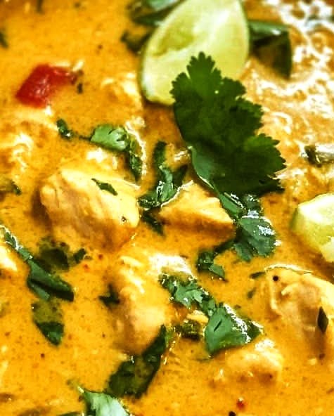 Slow Cooker Coconut Lime Chicken Curry