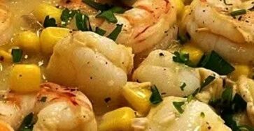 Creamy Corn, Crab & Shrimp Chowder Creamy Corn, Crab & Shrimp Chowder