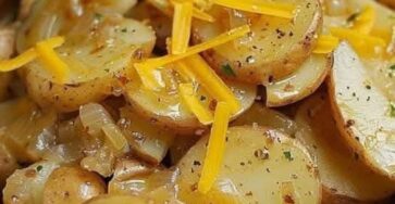 Slow Cooker Lipton Onion Potatoes