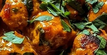 Tender Thai Chicken Meatballs in Creamy Coconut Curry