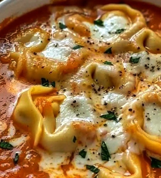 Cheesy Tortellini Soup with Crispy Cheddar Toast