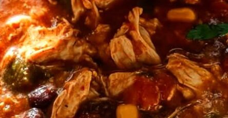 Slow Cooker Chicken Chili Recipe