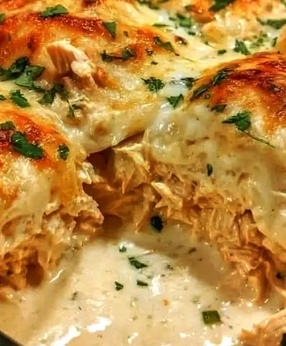 Creamy Sour Cream Chicken Enchilada Casserole