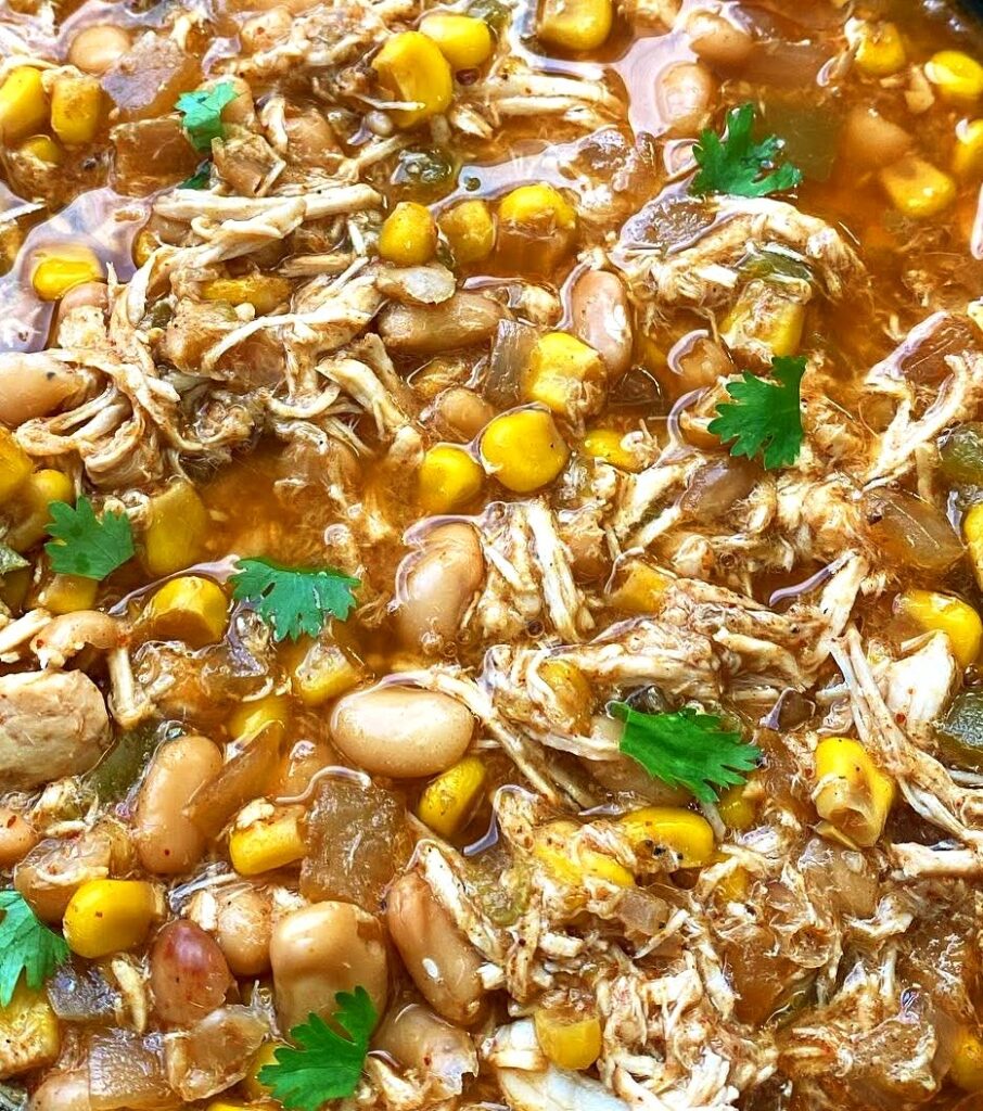 Slow Cooker White Chicken Chili