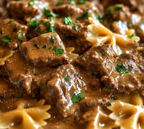 Creamy Beef and Bowtie Pasta Recipe