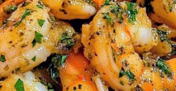 Garlic Butter Shrimp Recipe with Lemon and Herbs