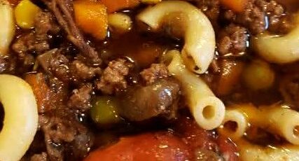 Hearty Beef & Macaroni Soup Recipe