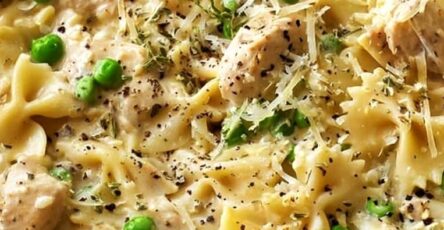 Creamy Lemon Ricotta Bowtie Pasta with Chicken and Peas
