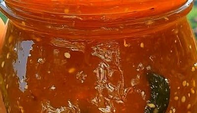 Homemade Peach Jalapeño Jam Recipe