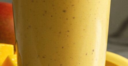 Mango Vanilla Glow Smoothie Recipe