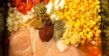 Slow Cooker Chicken Enchilada Soup with Cream Cheese Slow Cooker Chicken Enchilada Soup with Cream Cheese