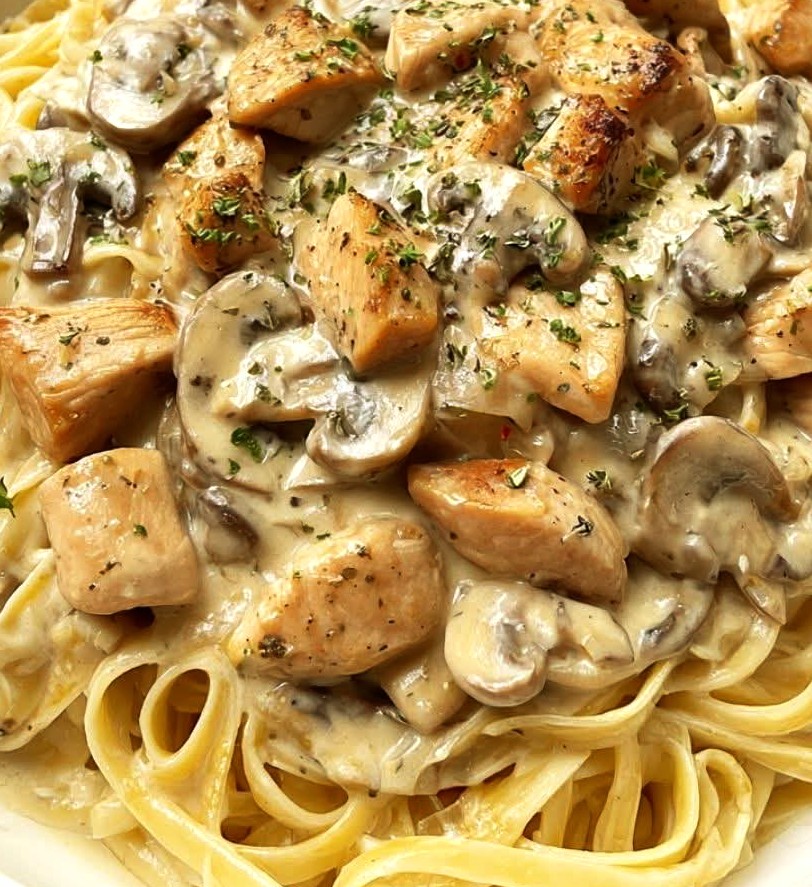 Creamy Chicken & Mushroom Linguine Recipe