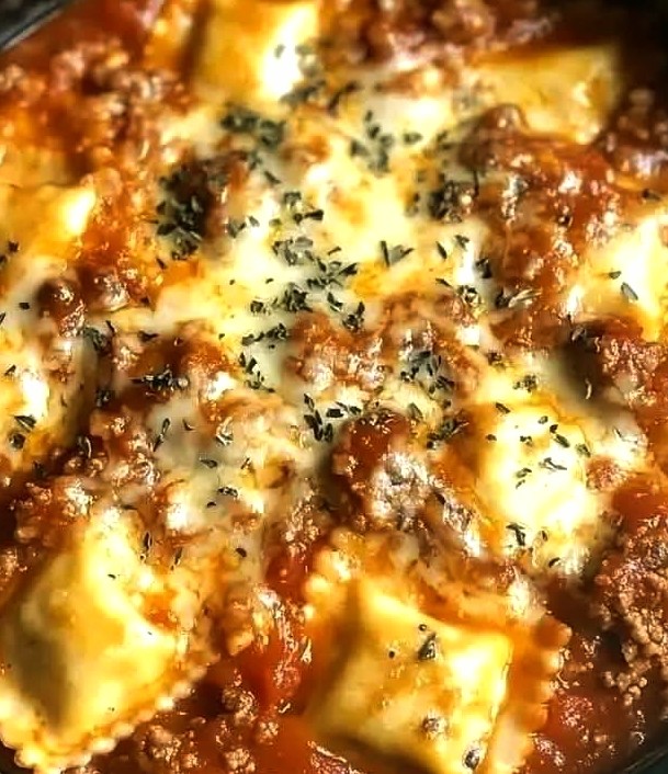 Crockpot Ravioli Lasagna