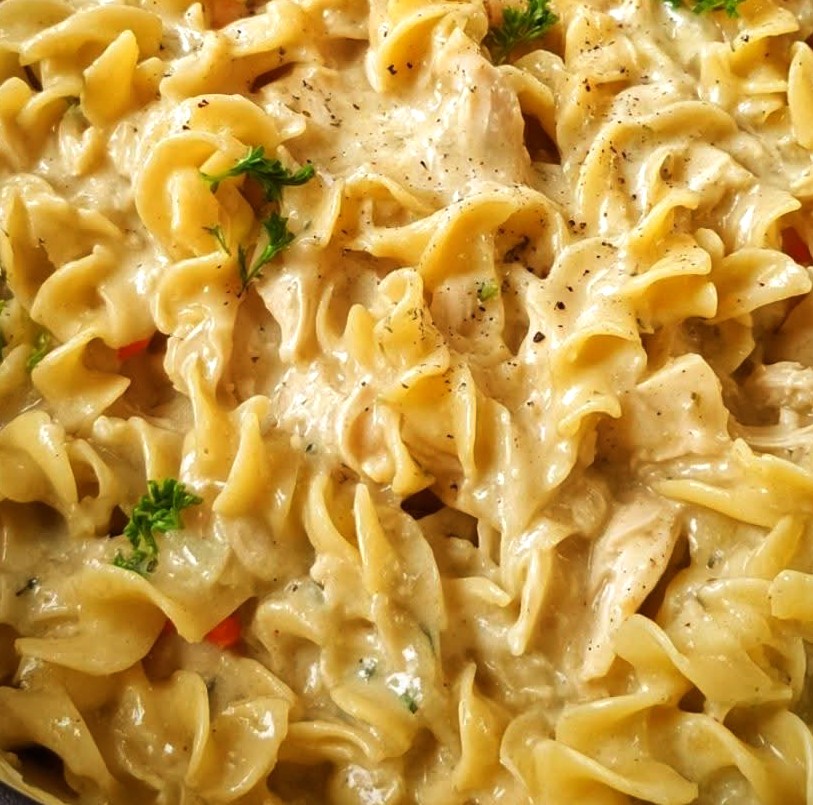Homestyle Creamy Buttered Chicken Noodles