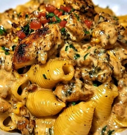 Creamy Cajun Chicken & Spinach Shells in Herb Butter Cream