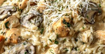 Creamy Garlic Chicken & Mushroom Rice Bake