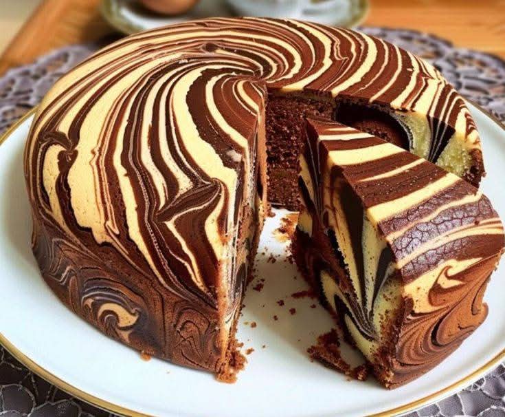 Gâteau Zébré Moelleux au Cacao et à la Vanille Gâteau Zébré Moelleux au Cacao et à la Vanille