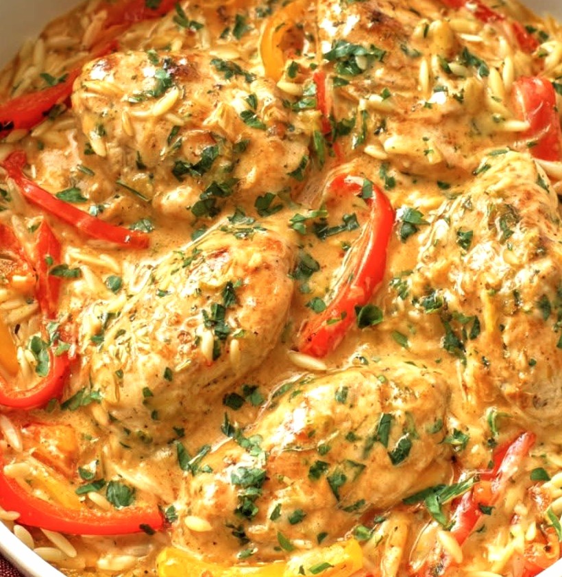 Cheesy Smothered Chicken with Bell Peppers & Orzo Cheesy Smothered Chicken with Bell Peppers & Orzo