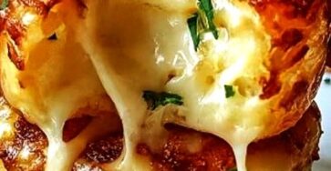 Cheesy Mashed Potato Bites Cheesy Mashed Potato Bites