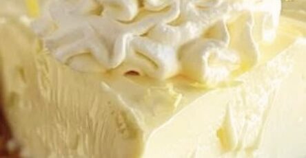 Cream Cheese Lemonade Pie