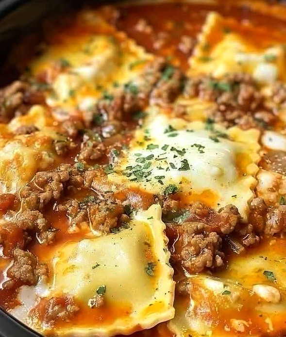 Crockpot Ravioli Lasagna