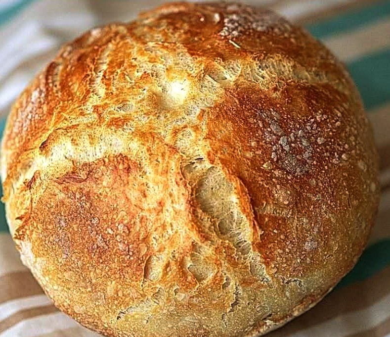 20-Minute Golden Quick Bread