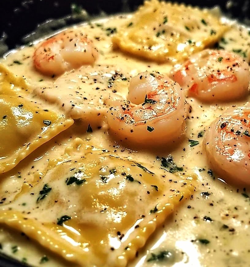 Creamy Shrimp Ravioli Skillet