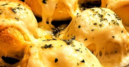 Pillsbury Biscuit Garlic Butter Cheese Bombs
