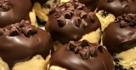 Chocolate Chip Cookie Dough Brownie Bites