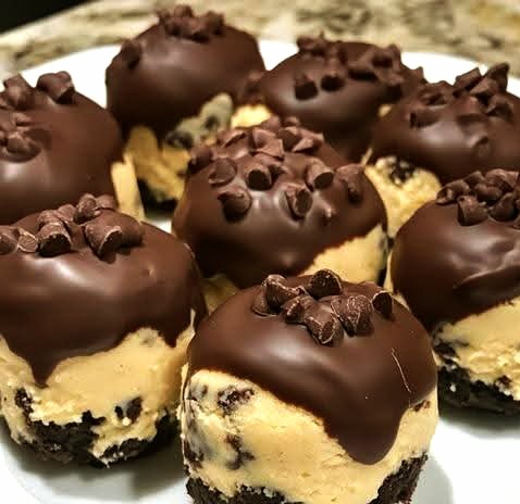 Chocolate Chip Cookie Dough Brownie Bites