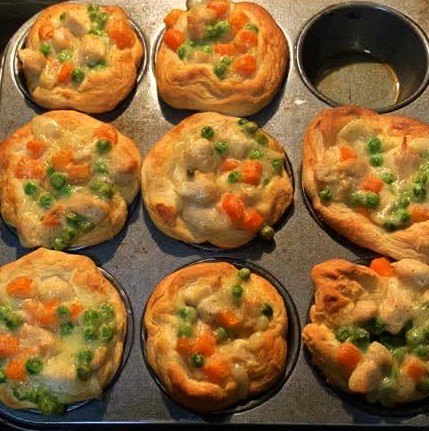 Easy Mini Chicken Pot Pies