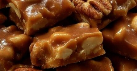 Aunt Bill’s Famous Peanut & Pecan Candy