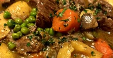 Hearty Garlic Beef Stew