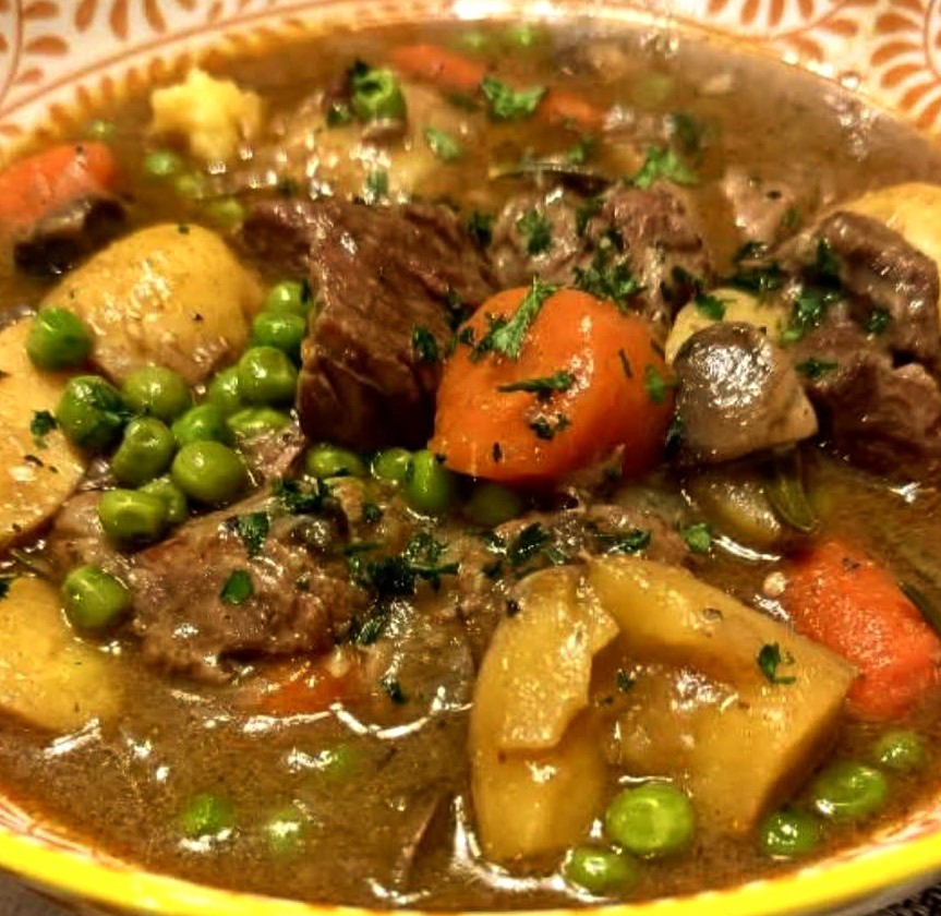Hearty Garlic Beef Stew